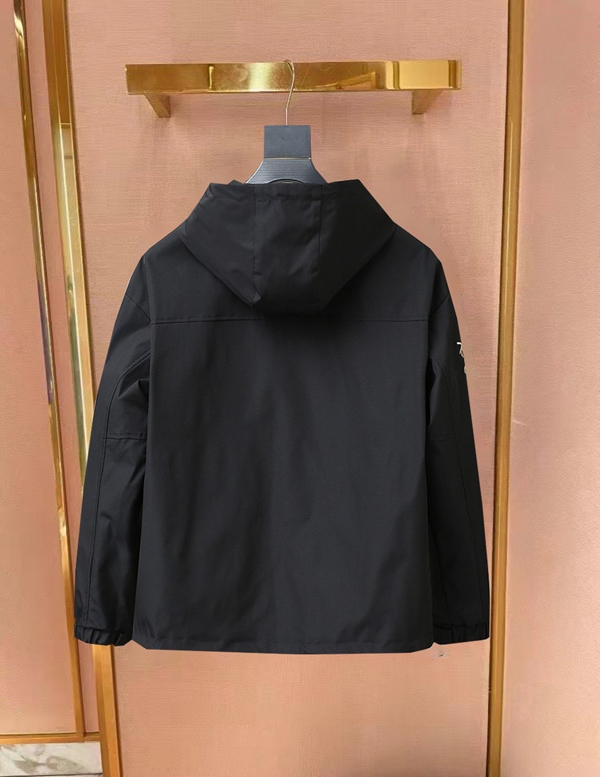 ブランドジャケット背面デザイン